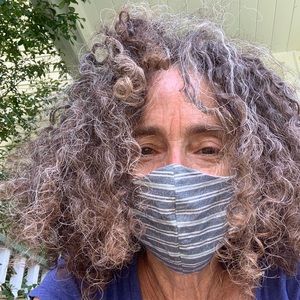 Meet your Posher, Debra